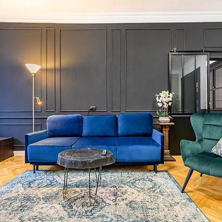 Colins Place 브라쇼브 외부 사진